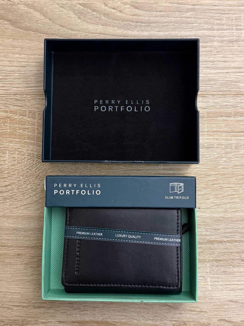 Perry Ellis Portfolio Premium Leather Slim Trifold Wallet Black NWT
